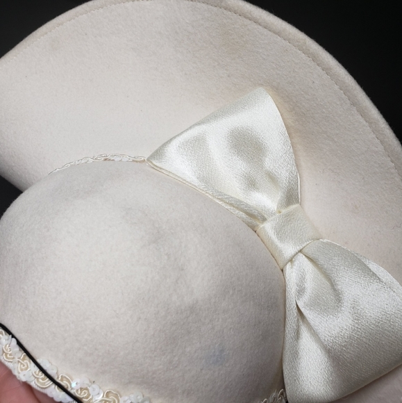 Vintage wool derby cream church hat main image 9